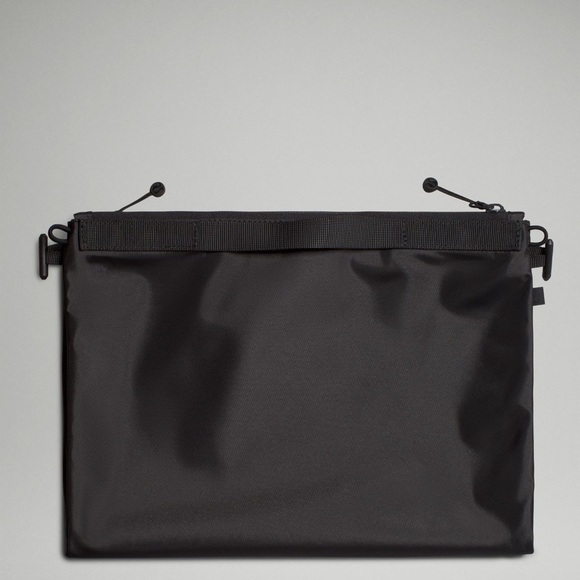lululemon athletica Handbags - Lululemon |. Travel Laundry Bag 12L NWT